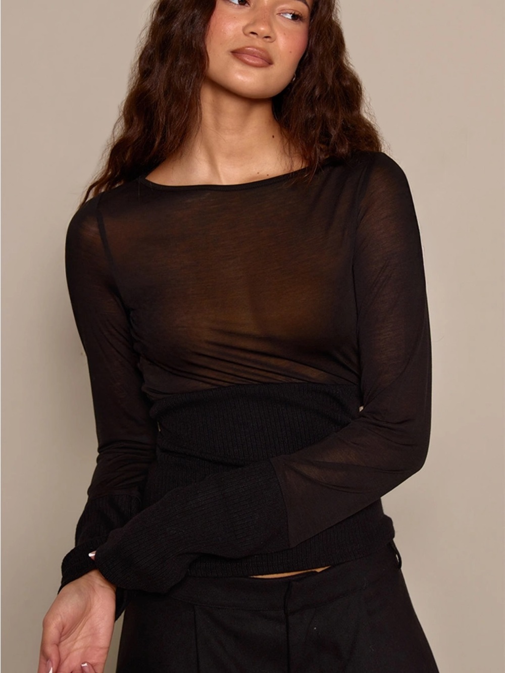 BLACK CONTRAST JERSEY RIB LONG SLEEVE FITTED TOP